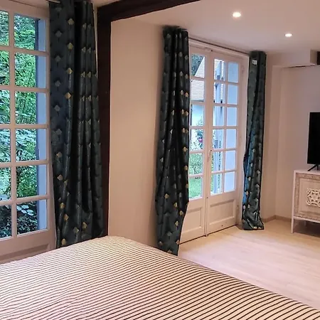1h De Paris Magnifique Maison 240m Piscine Chauffee Villa
